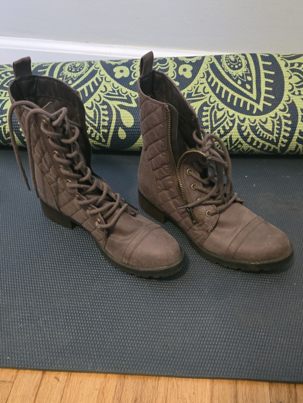 Mossimo Supply Co. Quilted Lace-Up Ankle Boots - Brown